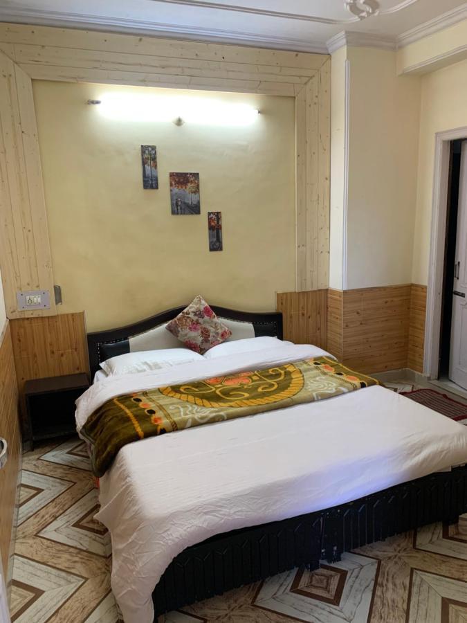 Shimla Regency酒店 外观 照片